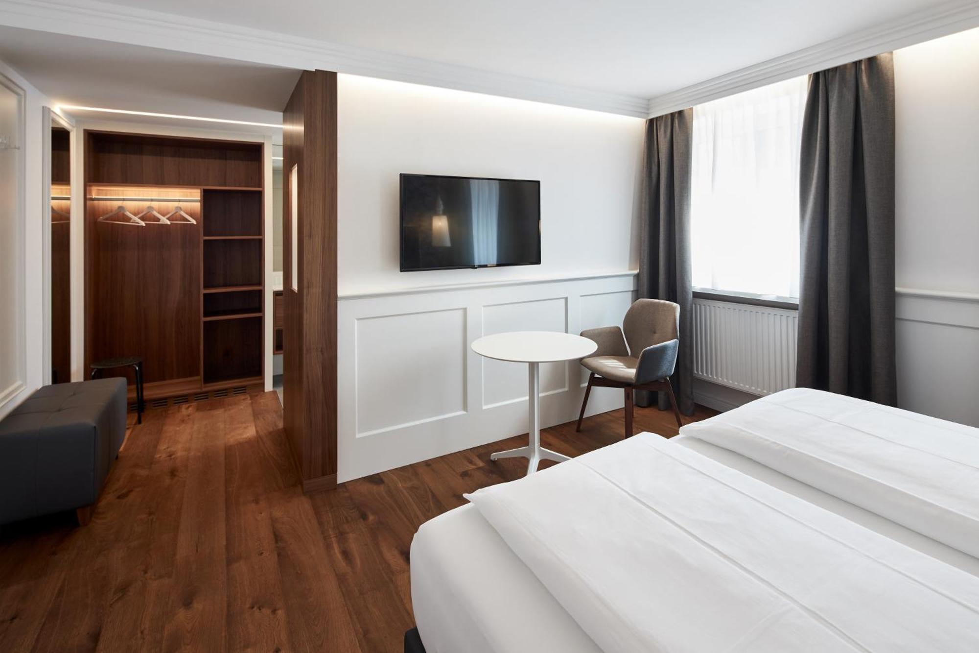 Gasthof Hotel Zweimueller Грискирхен Екстериор снимка